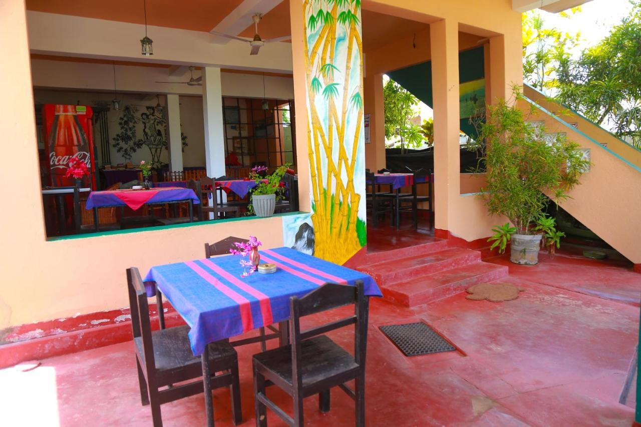 Bed and Breakfast Lucullus Garden Bentota Exterior foto